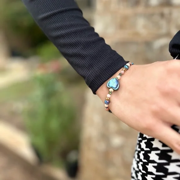 🌊Handmade Abalone + Sea Sediment Jasper + Sesame Jasper + Hematite Bracelet 🌊 - Picture 7 of 8